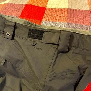 North face men’s snow pants size medium black